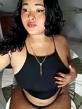 Paulina_69_ from StripChat is Freechat