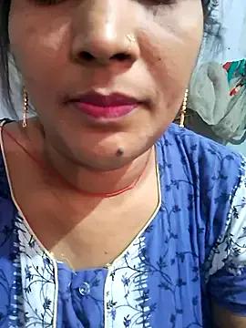 payal_queen from StripChat is Freechat