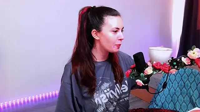 Peaachybabe__ from StripChat