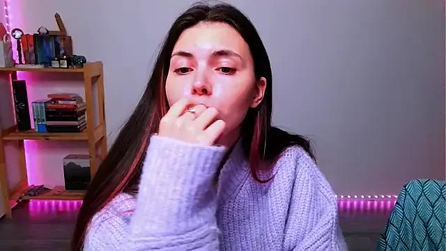 Peaachybabe__ from StripChat