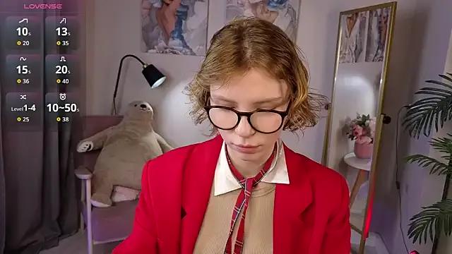 Peachy_Carrie from StripChat is Freechat