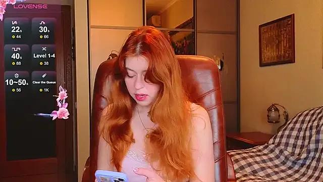 Penny_Staaar from StripChat