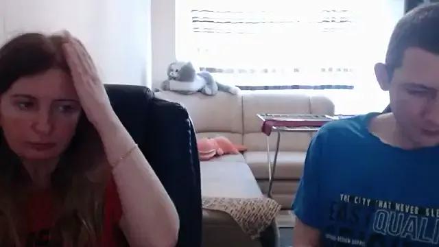 PeterAndJen from StripChat