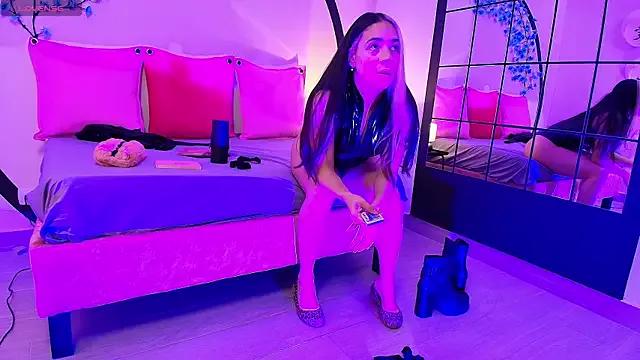 PetitePrincesse_LS from StripChat is Freechat