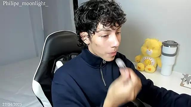 philipe_moonlight_ from StripChat is Freechat