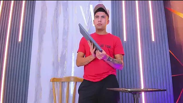 Play_boys_Hot2 from StripChat is Freechat