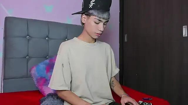 Playboy_Andersex from StripChat is Freechat