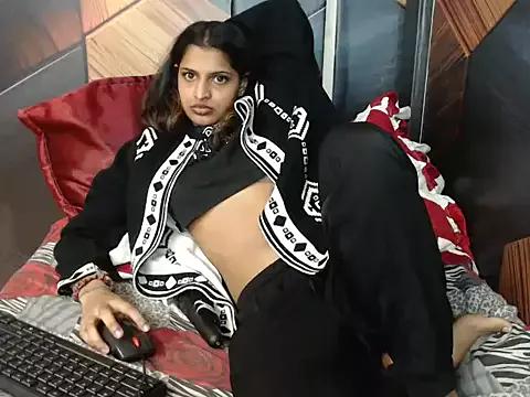PlayfullPandora from StripChat is Freechat