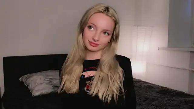 PocketDollX from StripChat is Freechat