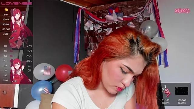 poppy__flowers from StripChat