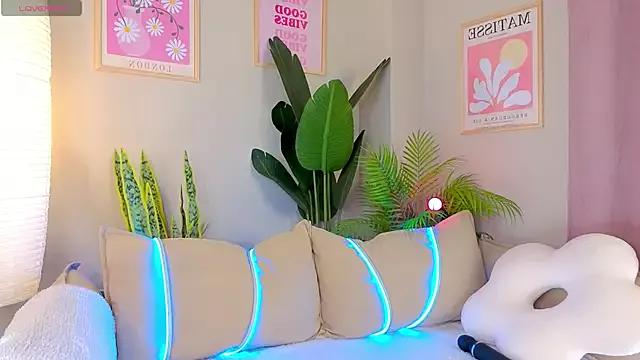poxsunshine from StripChat is Freechat