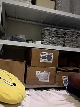 pretty_shany from StripChat is Freechat