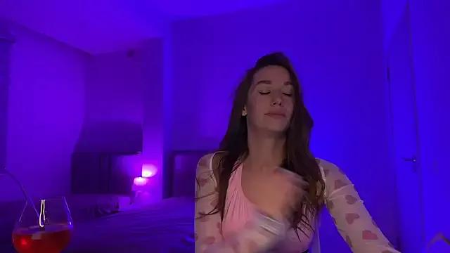 PrincessLlilu from StripChat is Freechat