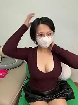 Pumpkin_91 from StripChat