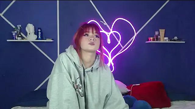 purplelicious_01 from StripChat