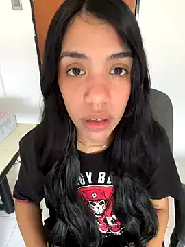 PurringKiss on StripChat 