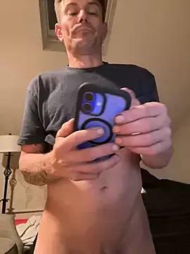 pussyaddict21 from StripChat