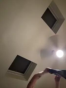 pussyaddict21 from StripChat