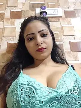 QUEEN-ADITI from StripChat is Freechat