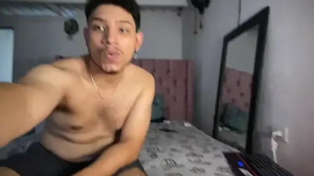 queenandking_2 from StripChat