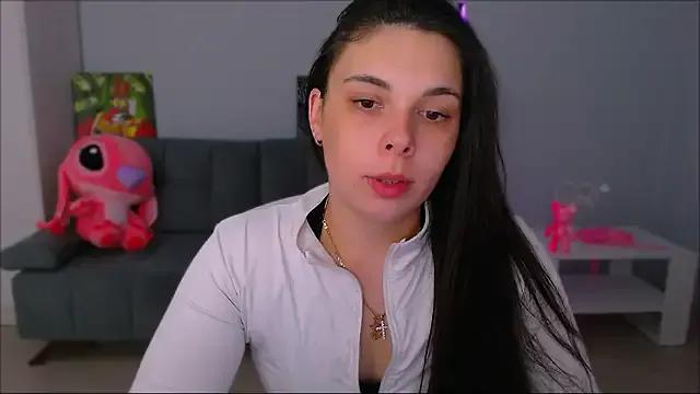queenofthesense_ from StripChat is Freechat
