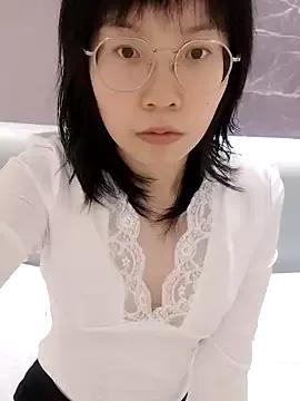 qxyqxy from StripChat is Freechat