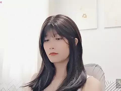 Rabbitlittlefool from StripChat