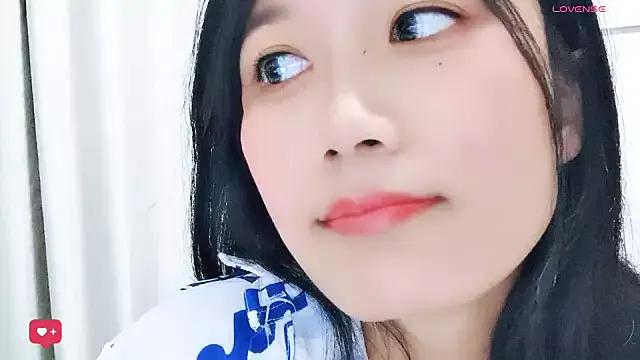Rabbitlittlefool from StripChat