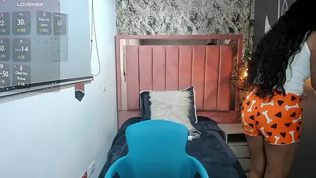 Rachel__Jonees from StripChat is Freechat