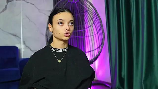 RachelRavee from StripChat is Freechat