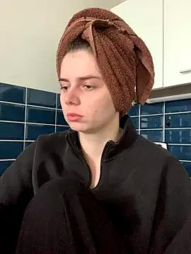 Rainbow_W from StripChat is Freechat
