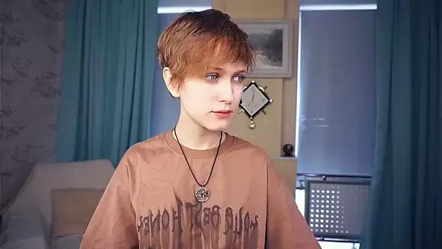 RandiBow from StripChat is Freechat