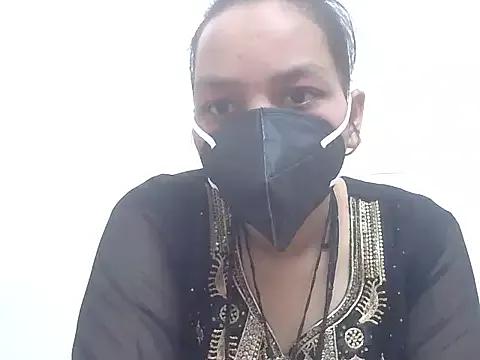 Rani_islamiya from StripChat is Freechat