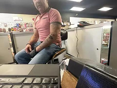 RawRyder8 from StripChat