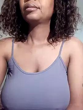 realsquirter from StripChat is Freechat