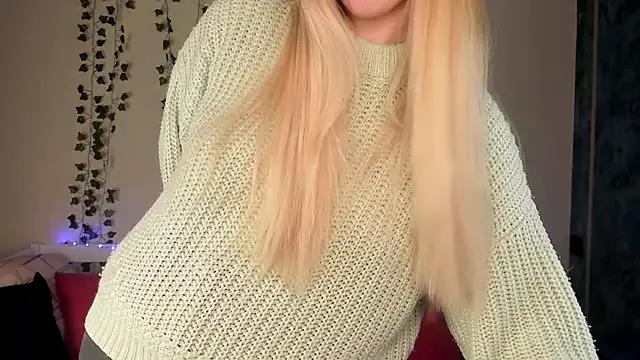 Rebecca_Kelly from StripChat