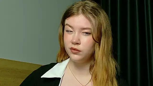 Rebecca_Lace from StripChat is Freechat