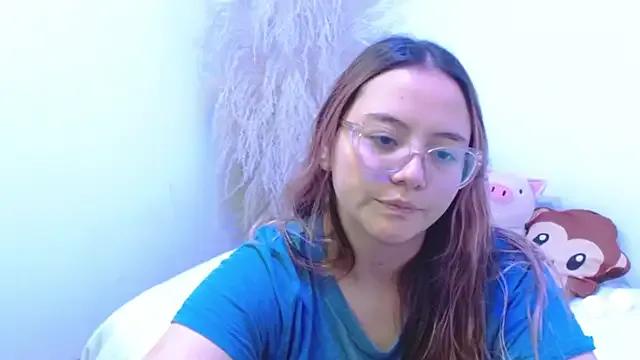 Red_Lola_ from StripChat is Freechat