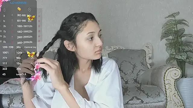 Rei_ramiki from StripChat is Freechat