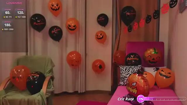 Reina__chan from StripChat is Freechat