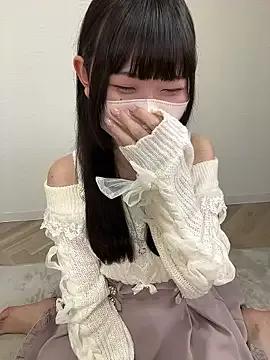 Reina_cute_00_ from StripChat is Freechat