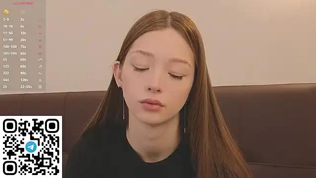 RemiFlover from StripChat is Freechat