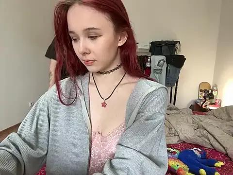 Remmy_Foxx_ from StripChat