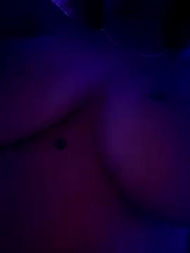 riri_brunnete from StripChat is Private