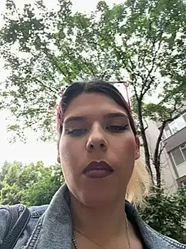 RiriRoseey from StripChat is Freechat