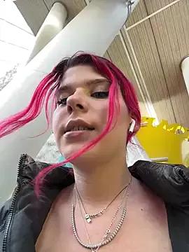 RiriRoseey from StripChat