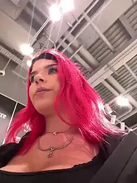 RiriRoseey from StripChat