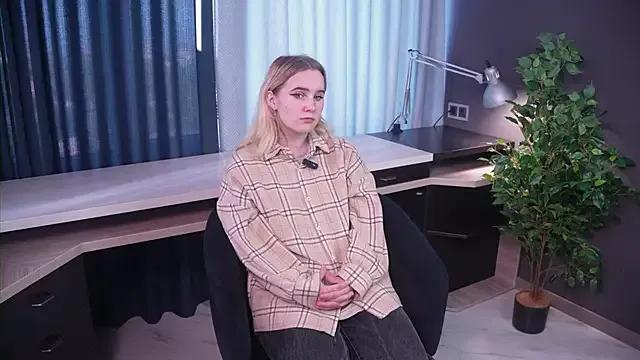 Checkout girls naked models with similar nickname. Cute sexy Free Models.