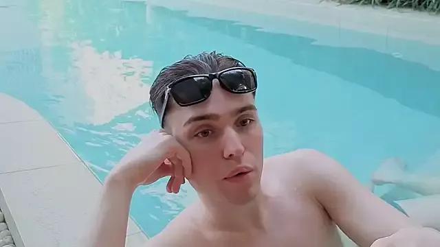 RobbyCharming from StripChat
