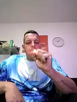Romantic-desire-4u from StripChat is Freechat